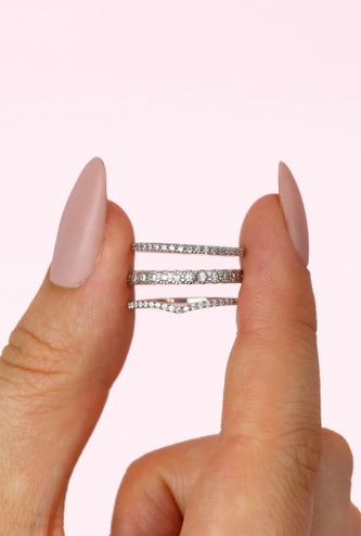 looking for 9ct white gold?